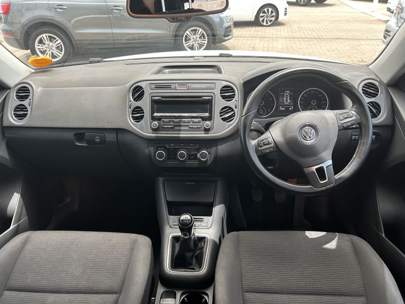 2015 Volkswagen Tiguan photo 3