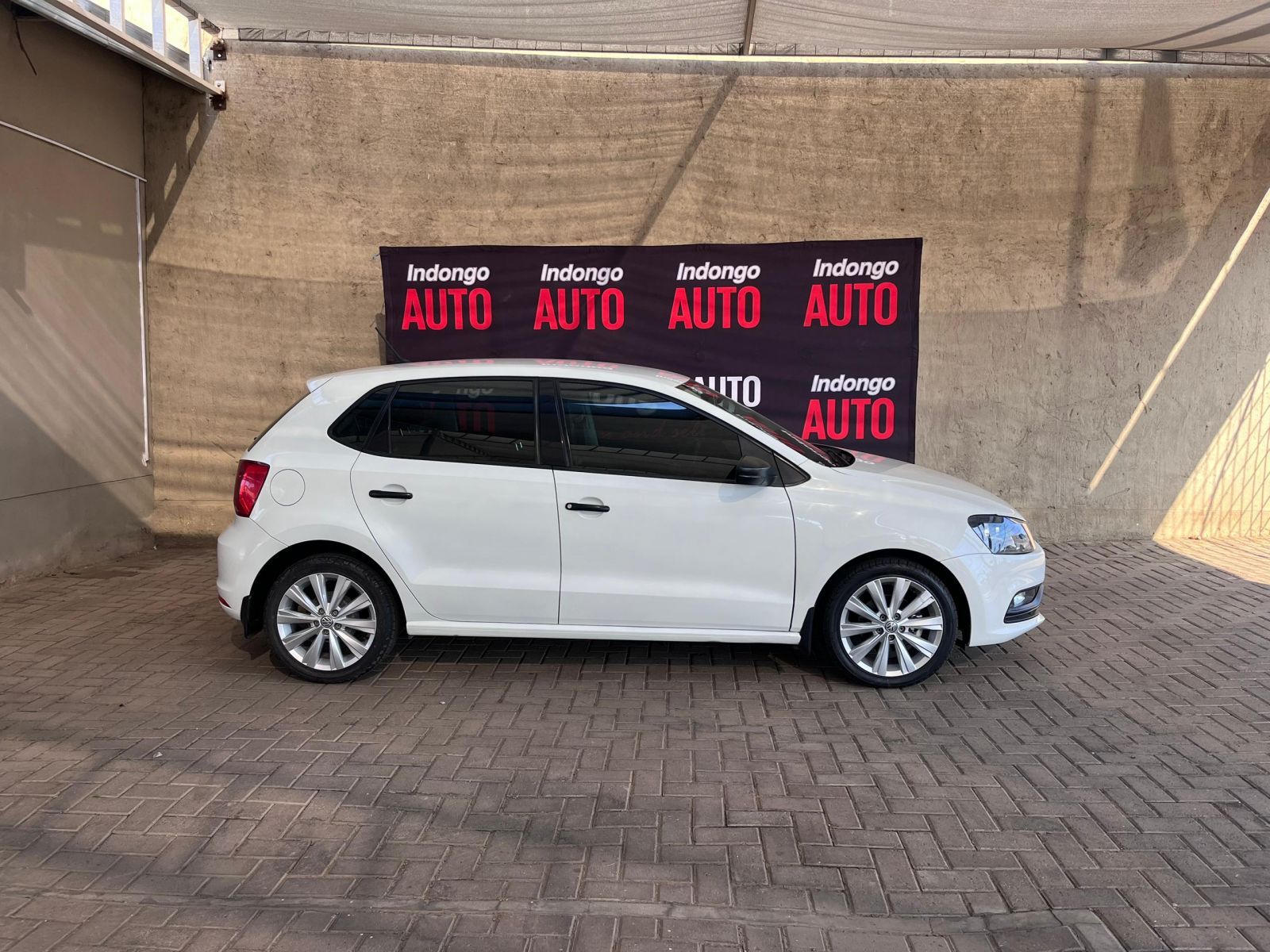 2017 Volkswagen Polo photo 3