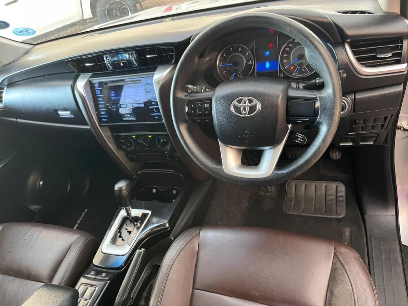 2018 Toyota Fortuner photo 5