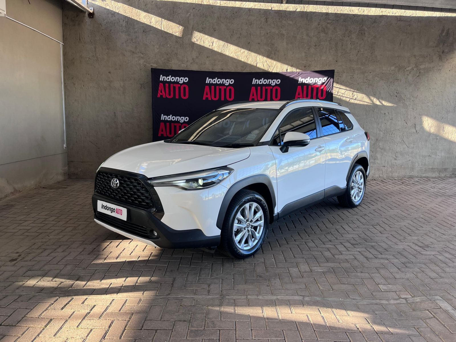 2022 Toyota Corolla photo 2