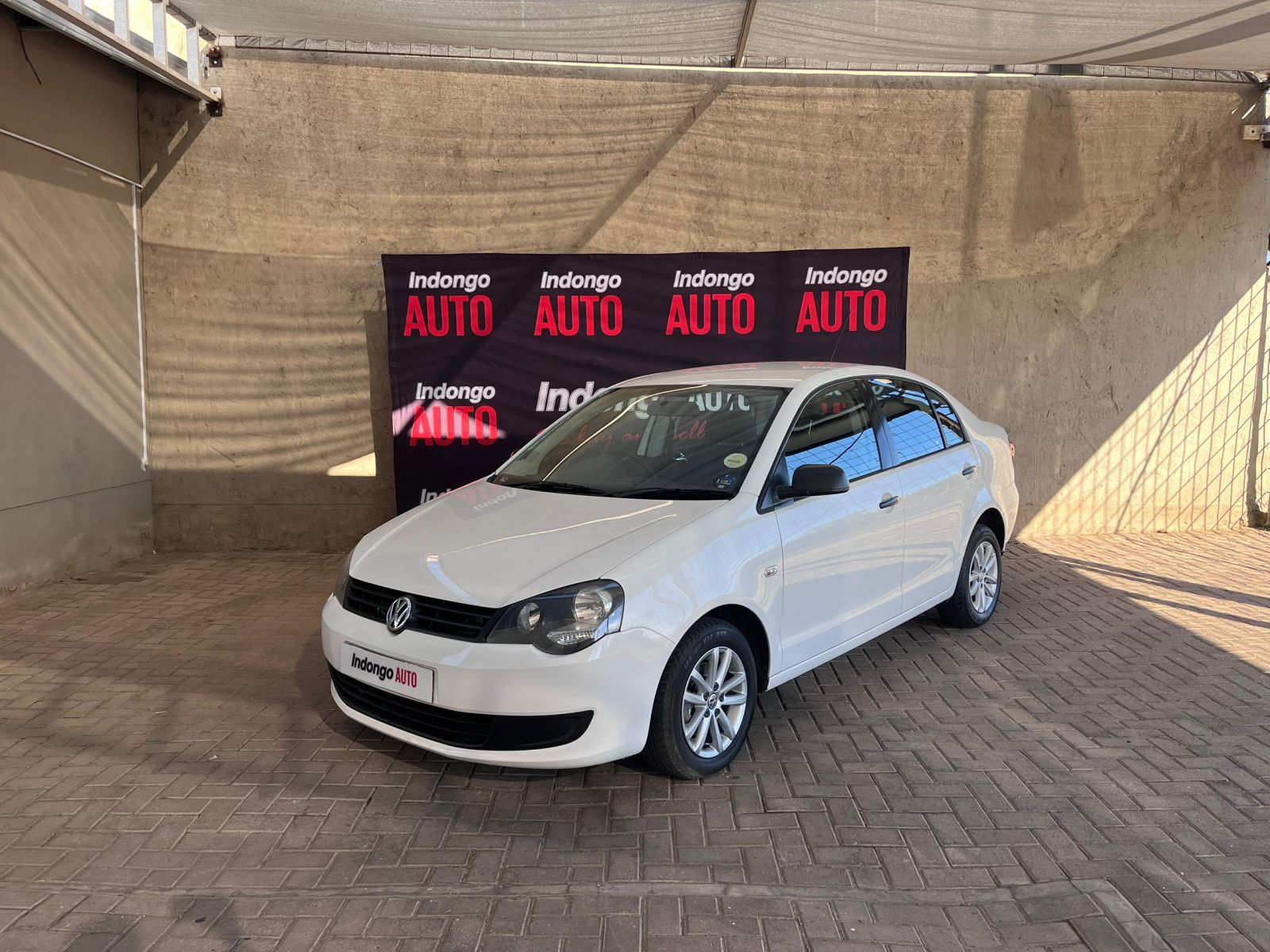 2014 Volkswagen Polo Vivo photo 2