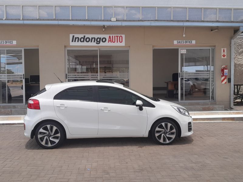 2017 Kia Rio photo 2