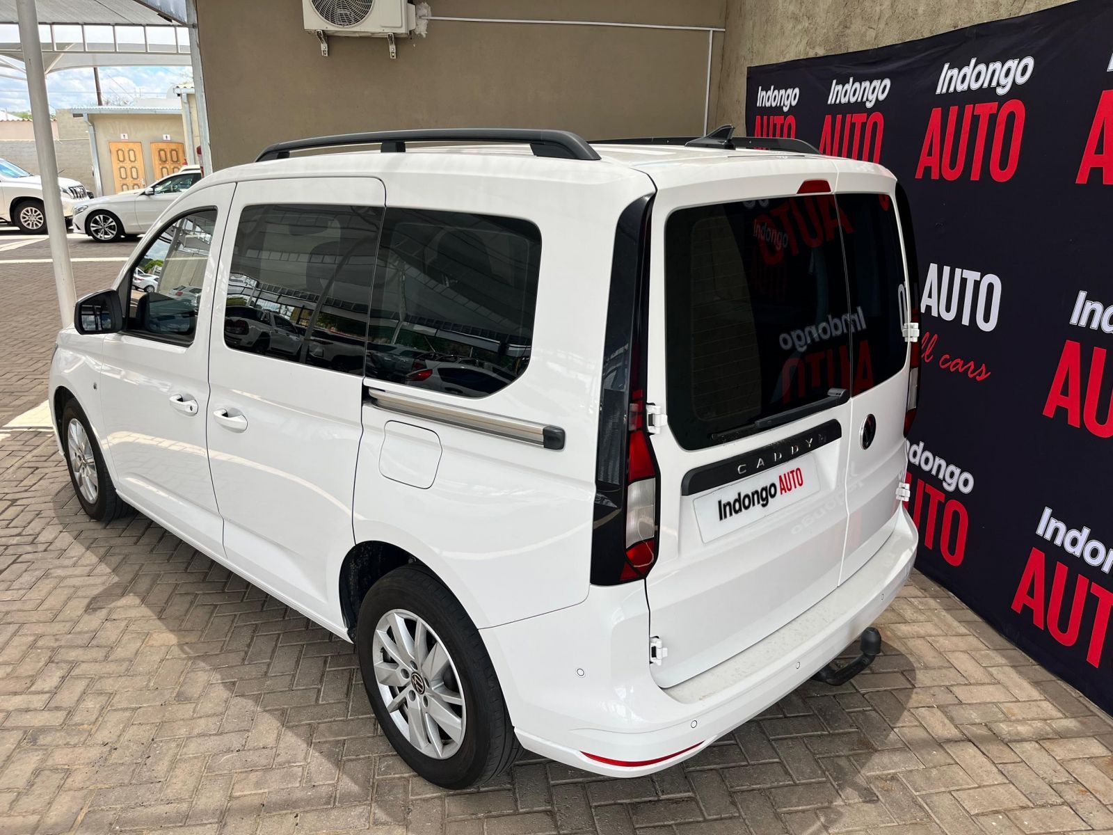 2022 Volkswagen Caddy photo 4