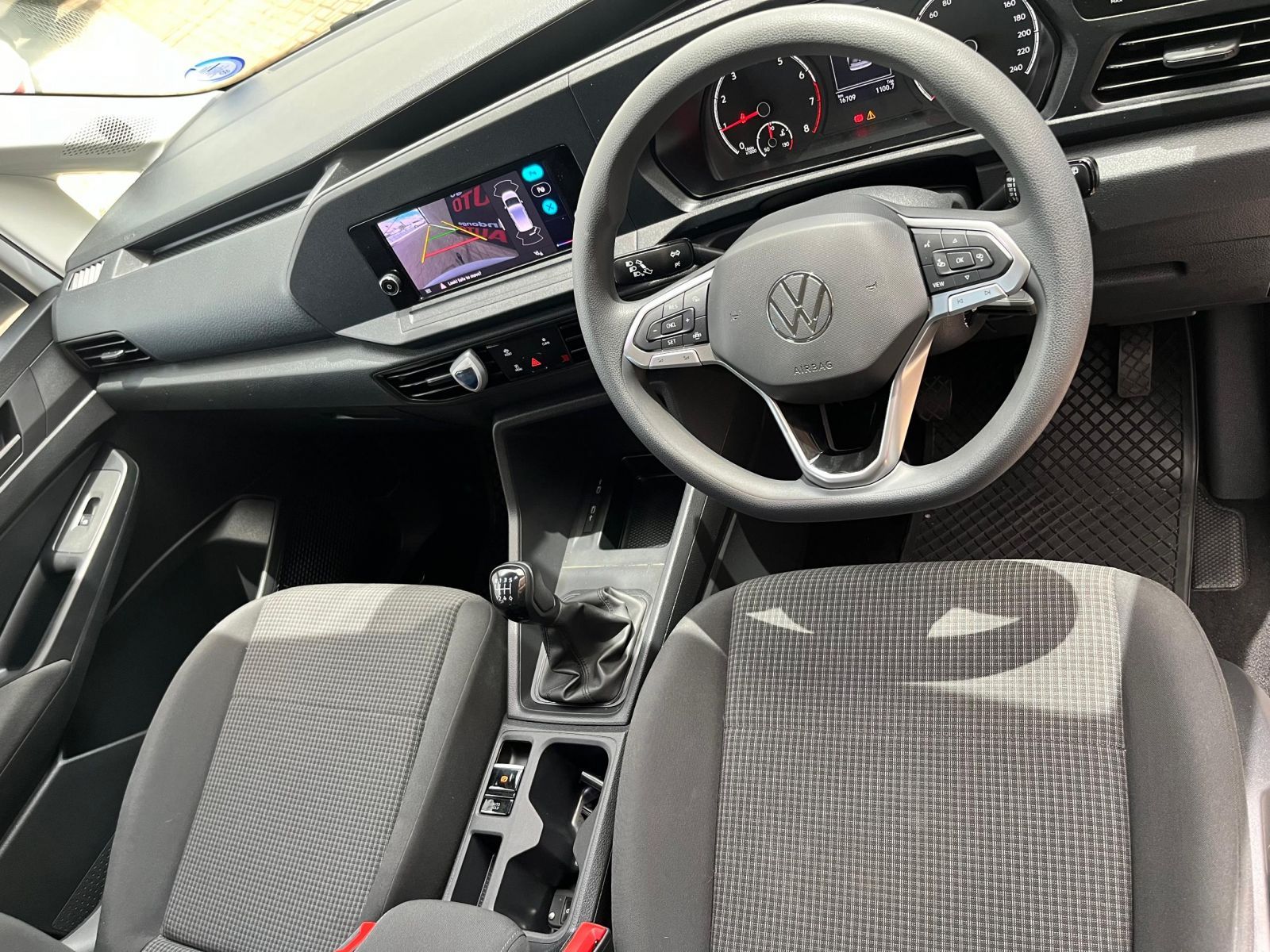 2022 Volkswagen Caddy photo 5