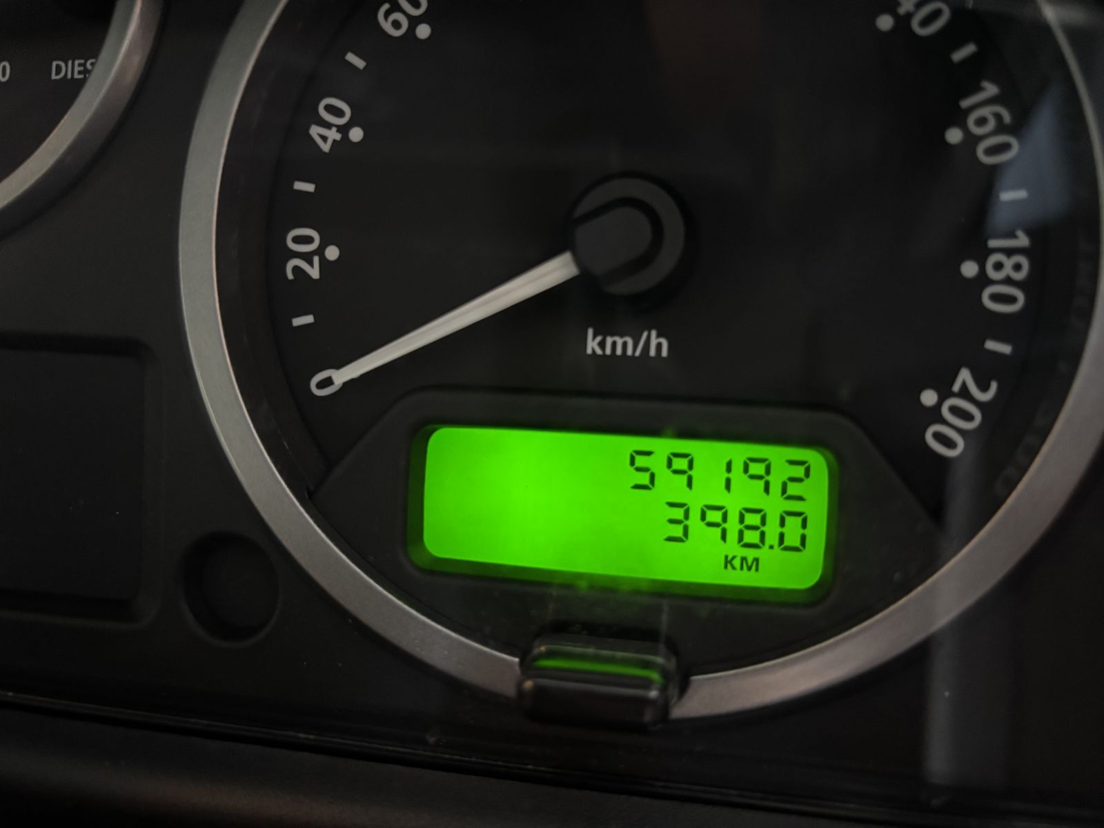 2016 Land Rover Defender photo 12