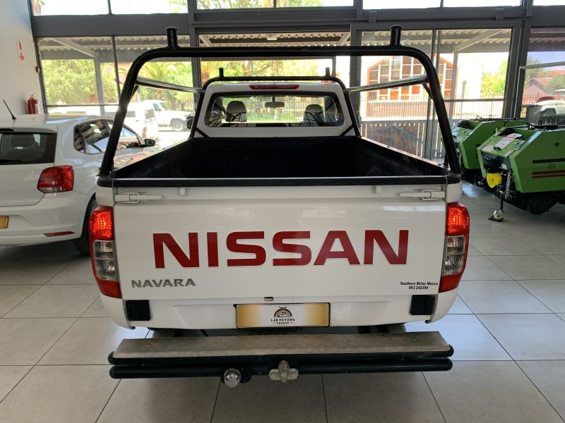2023 Nissan Navara photo 5
