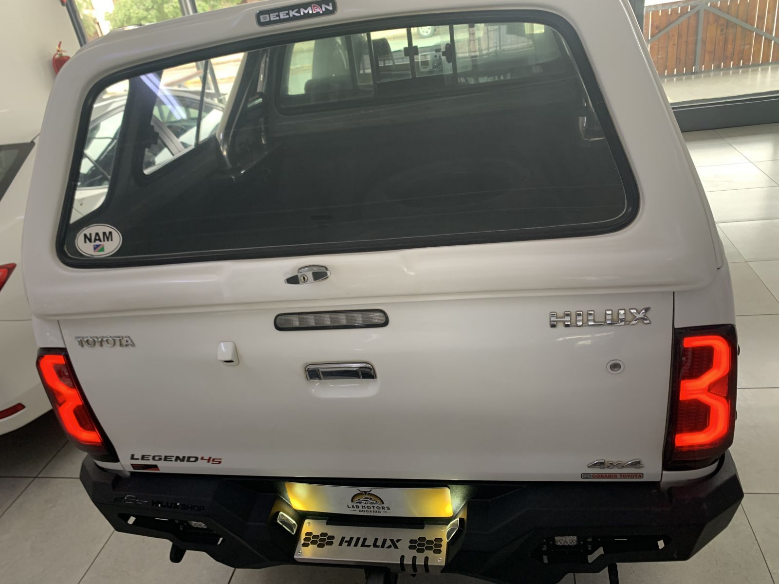 2016 Toyota Hilux photo 6