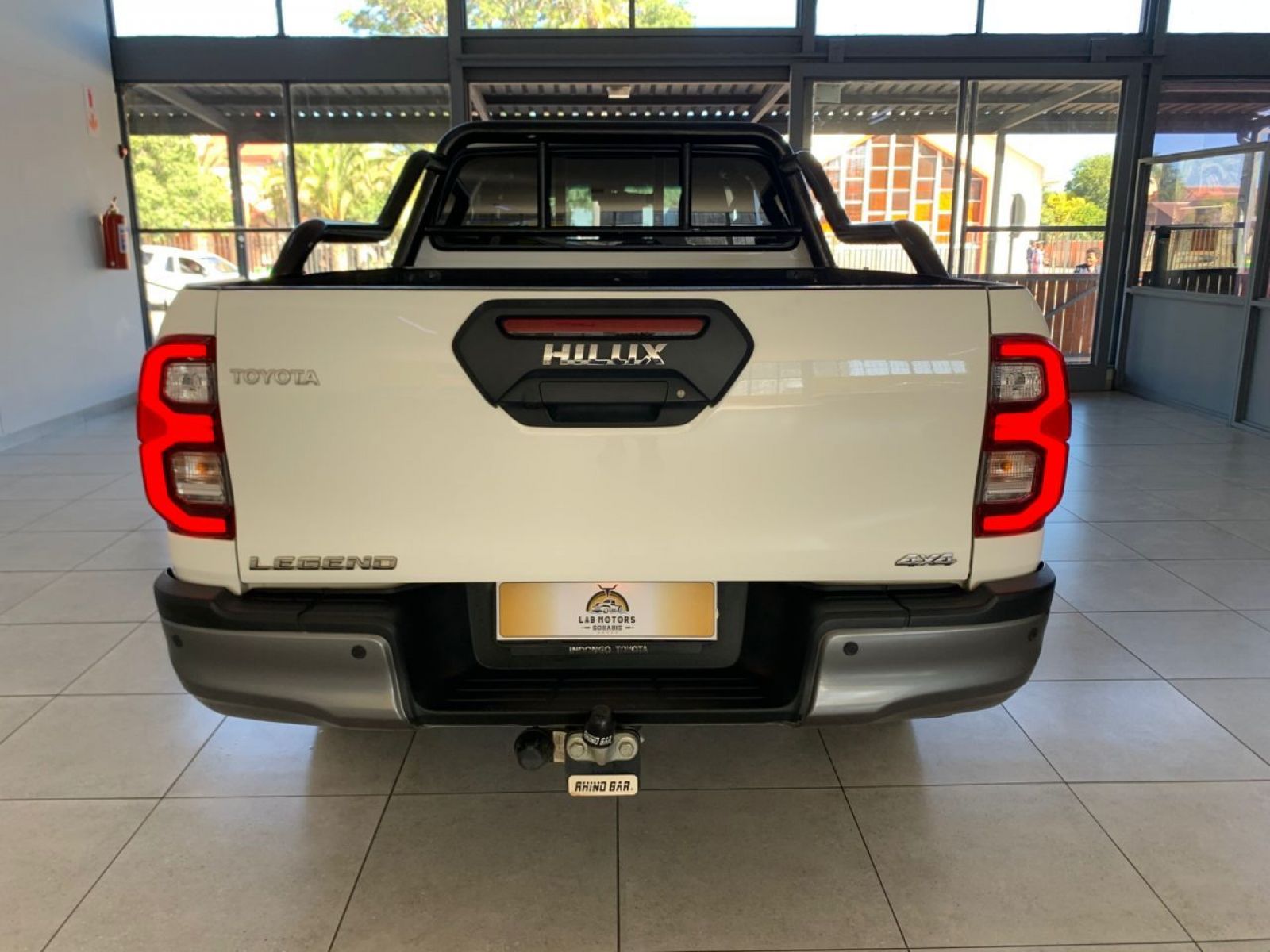 2023 Toyota Hilux photo 4