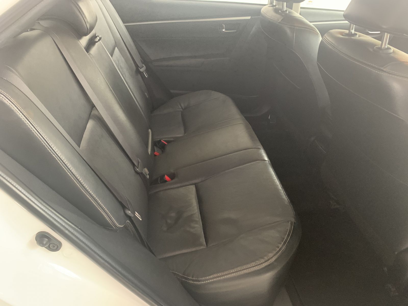 2017 Toyota Corolla photo 8