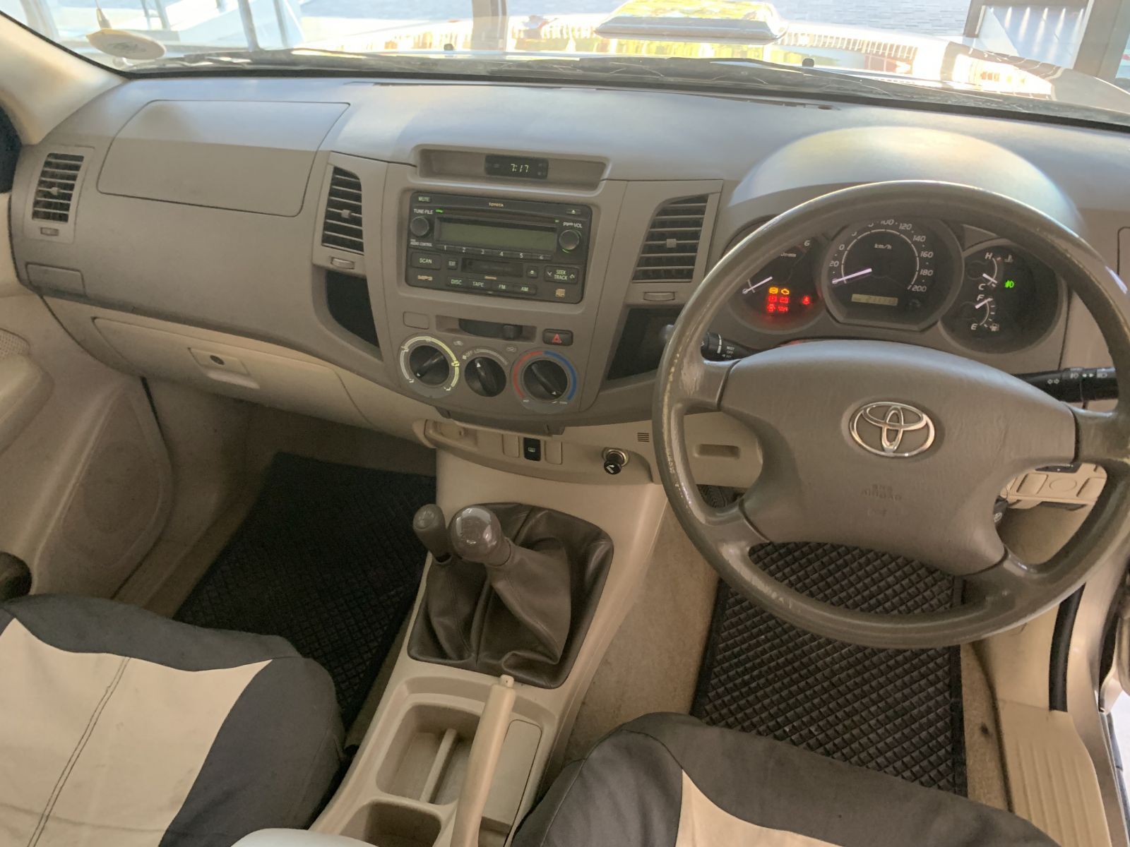 2006 Toyota Hilux photo 5