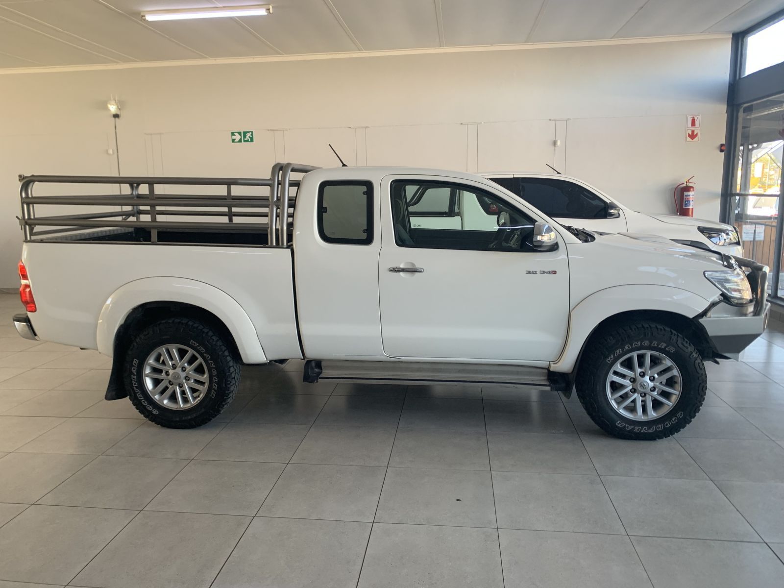 2014 Toyota Hilux photo 2