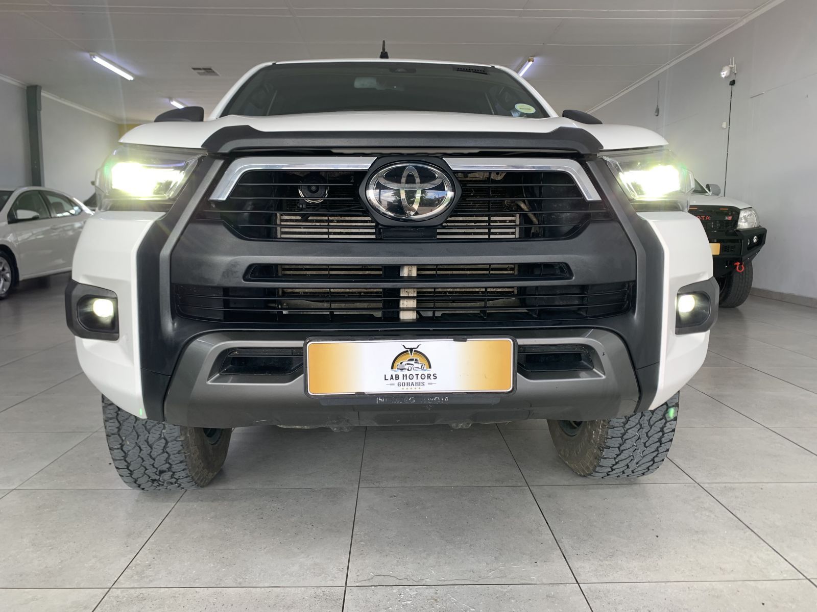 2023 Toyota Hilux photo 5