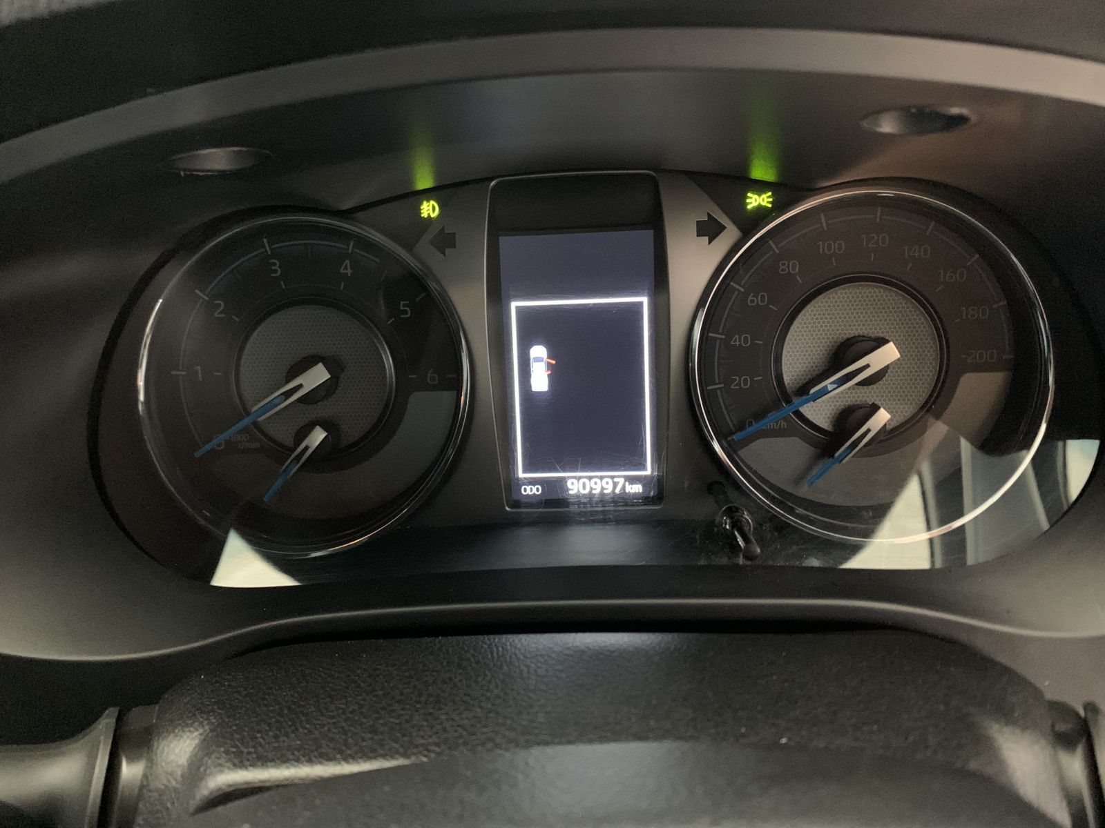 2023 Toyota Hilux photo 6
