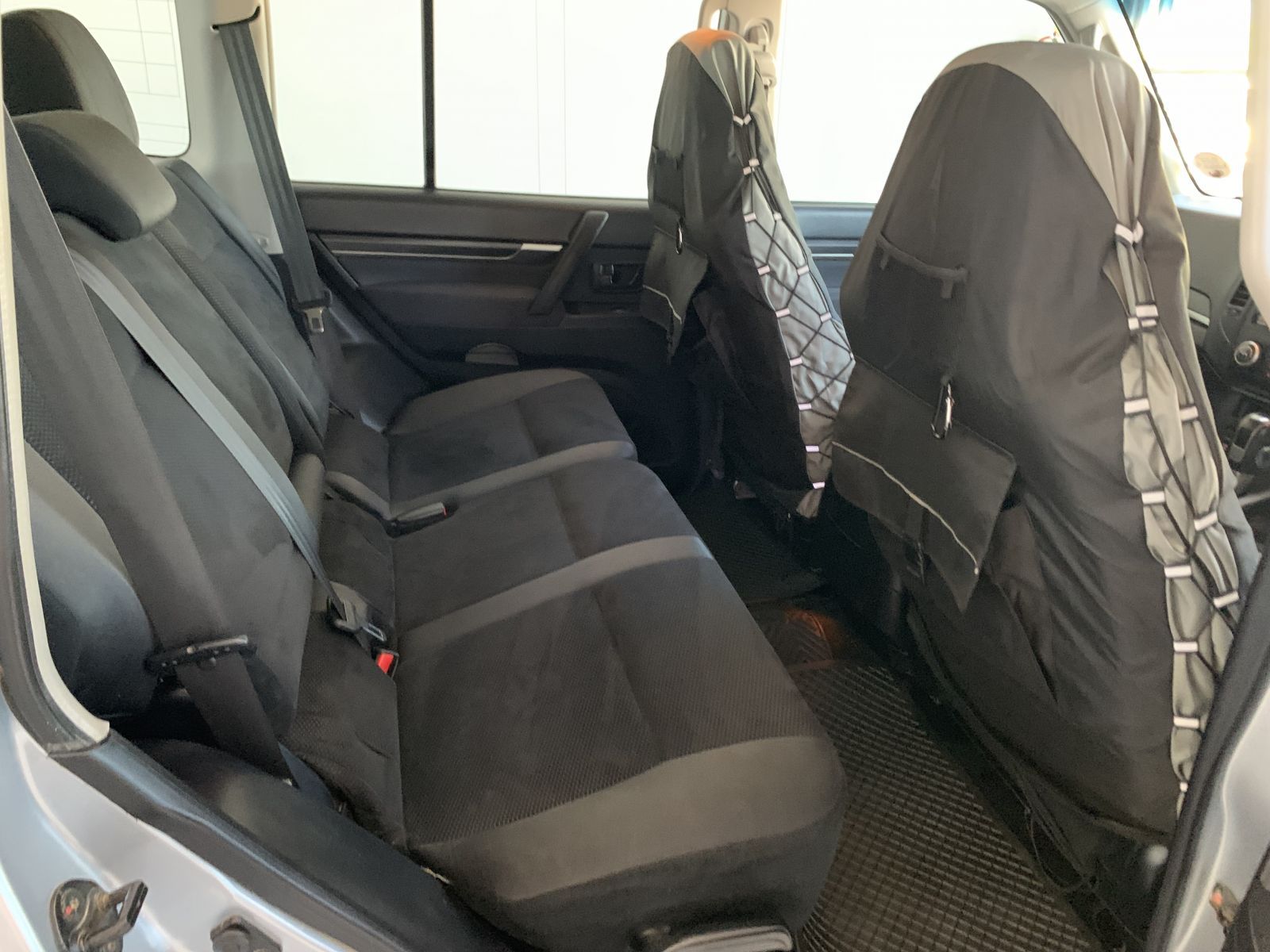 2007 Mitsubishi Pajero photo 7