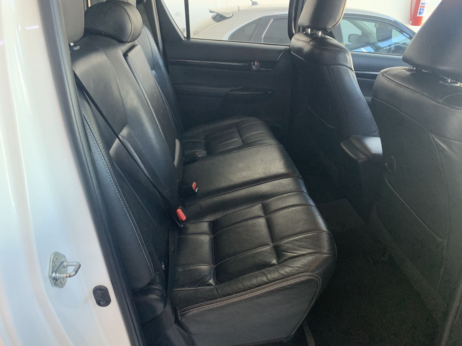 2018 Toyota Hilux photo 9