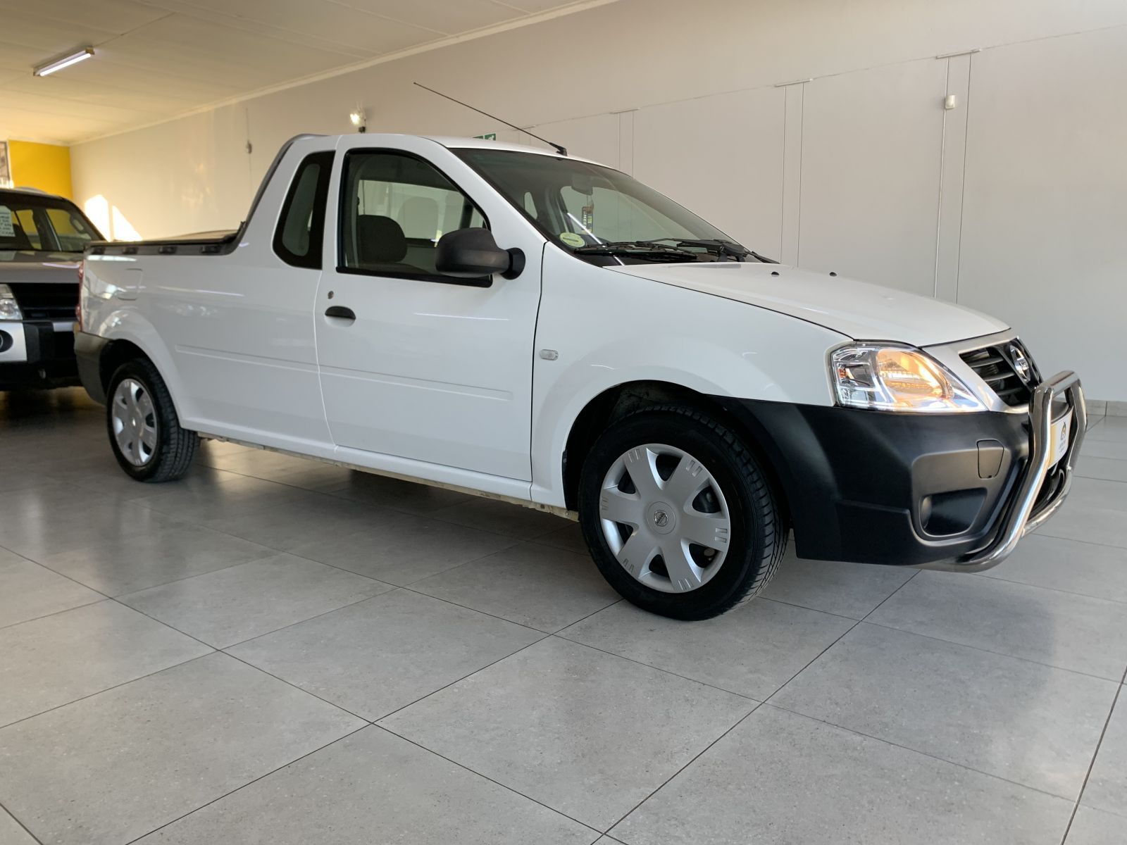 2021 Nissan NP200 photo 1