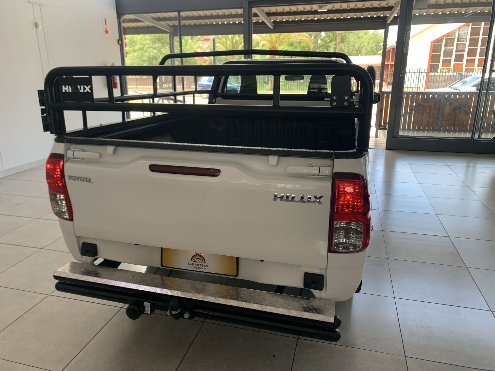 2024 Toyota Hilux photo 4