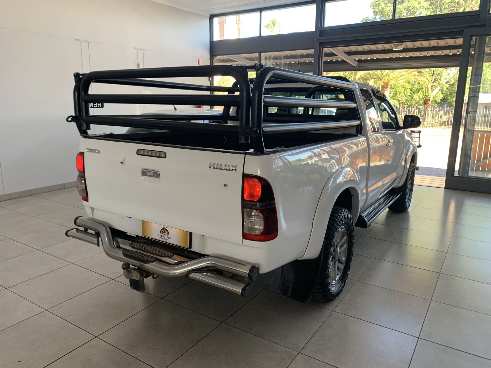 2015 Toyota Hilux photo 3