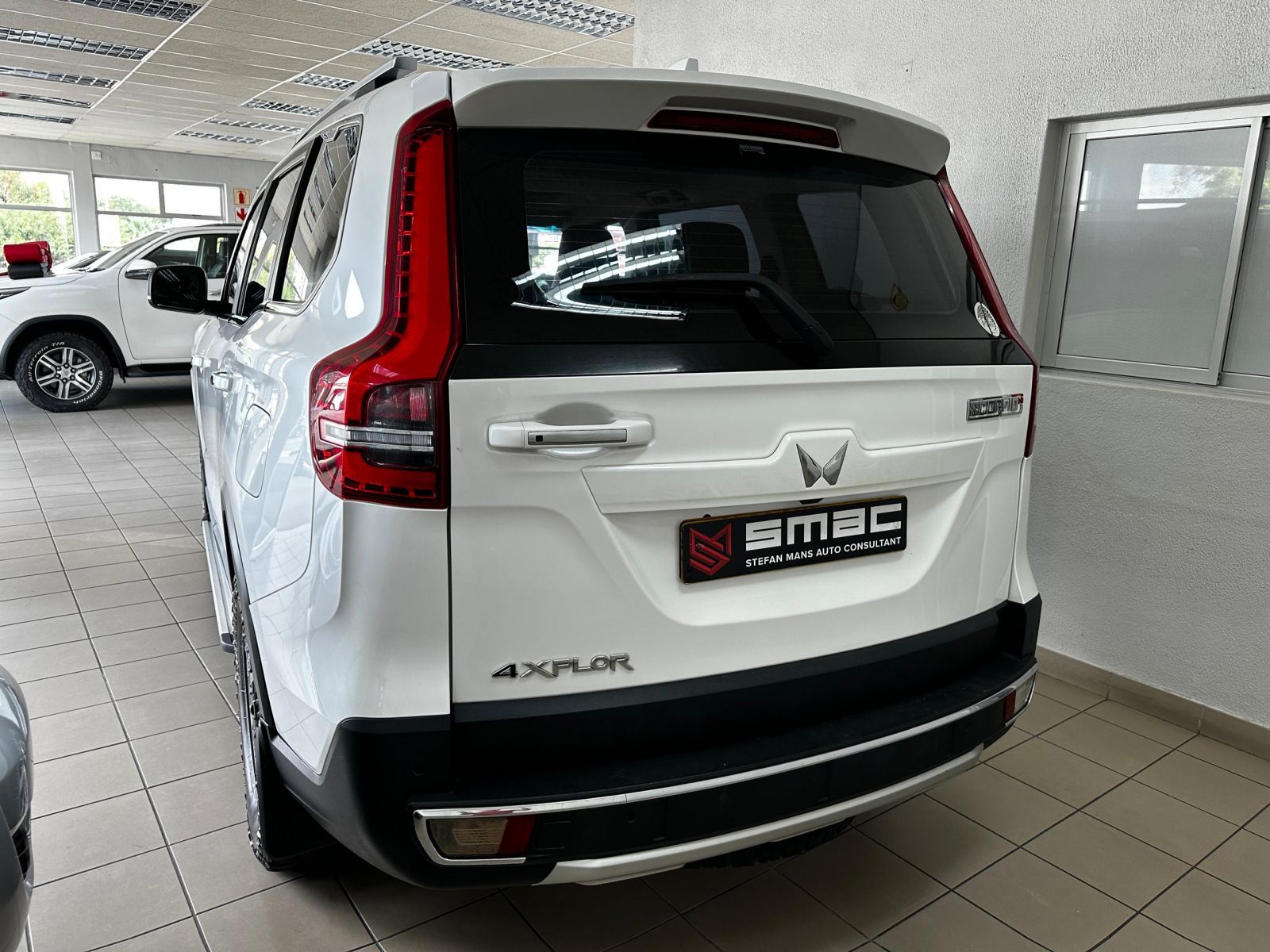 2023 Mahindra Scorpio photo 4