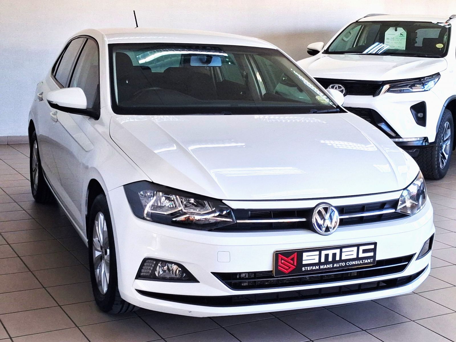 2020 Volkswagen Polo photo 2