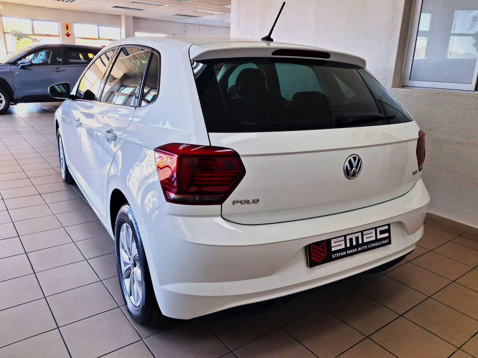 2020 Volkswagen Polo photo 4