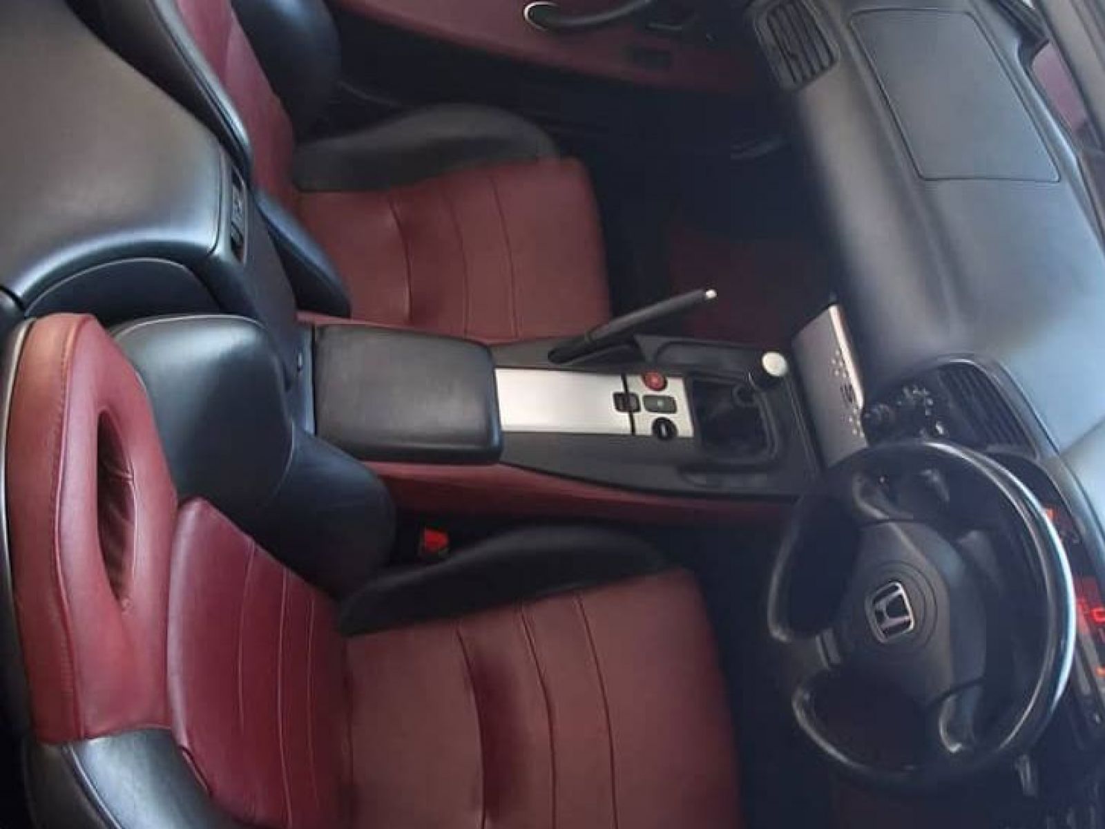 2004 Honda S2000 photo 5