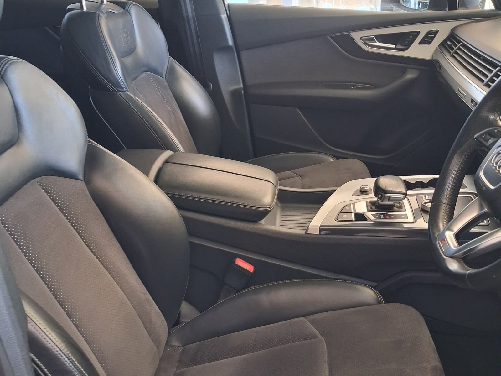 2016 Audi Q7 photo 6