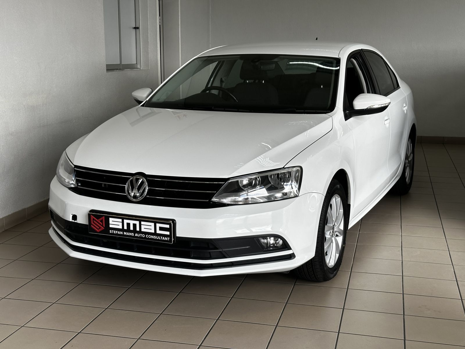 2018 Volkswagen Jetta photo 1