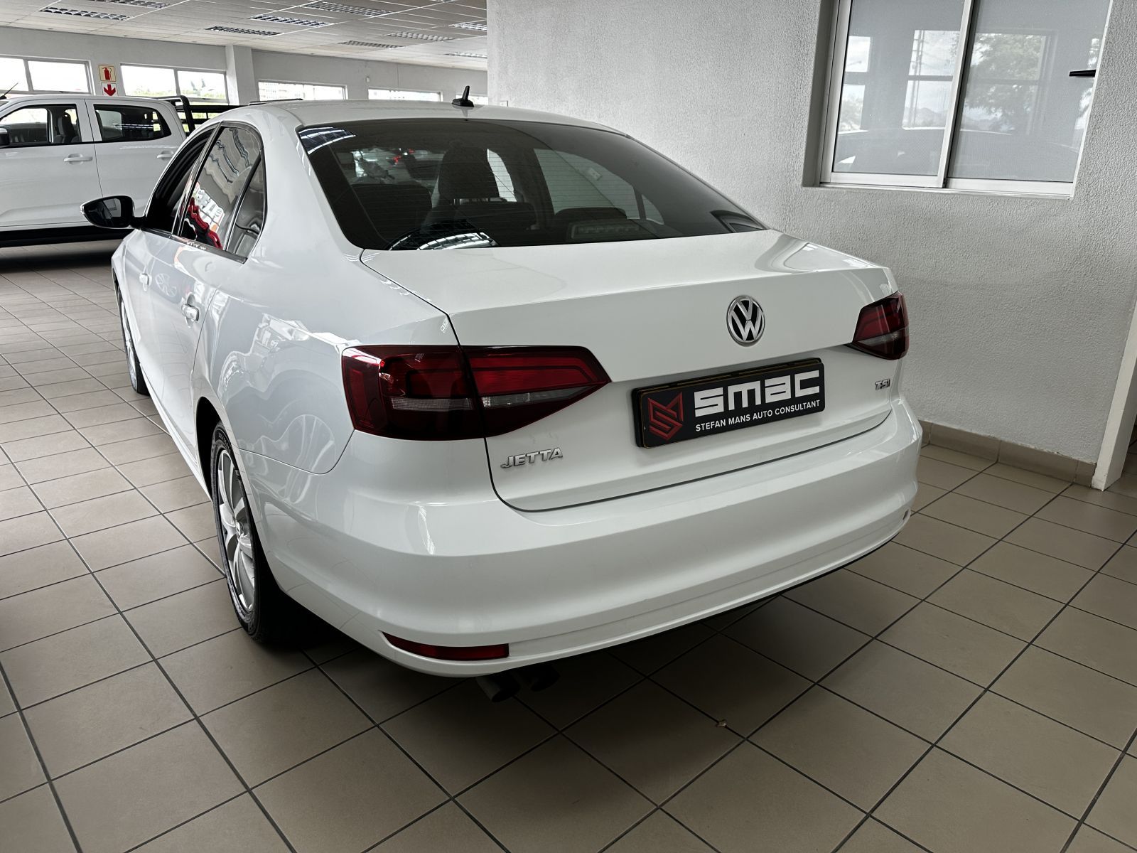 2018 Volkswagen Jetta photo 4