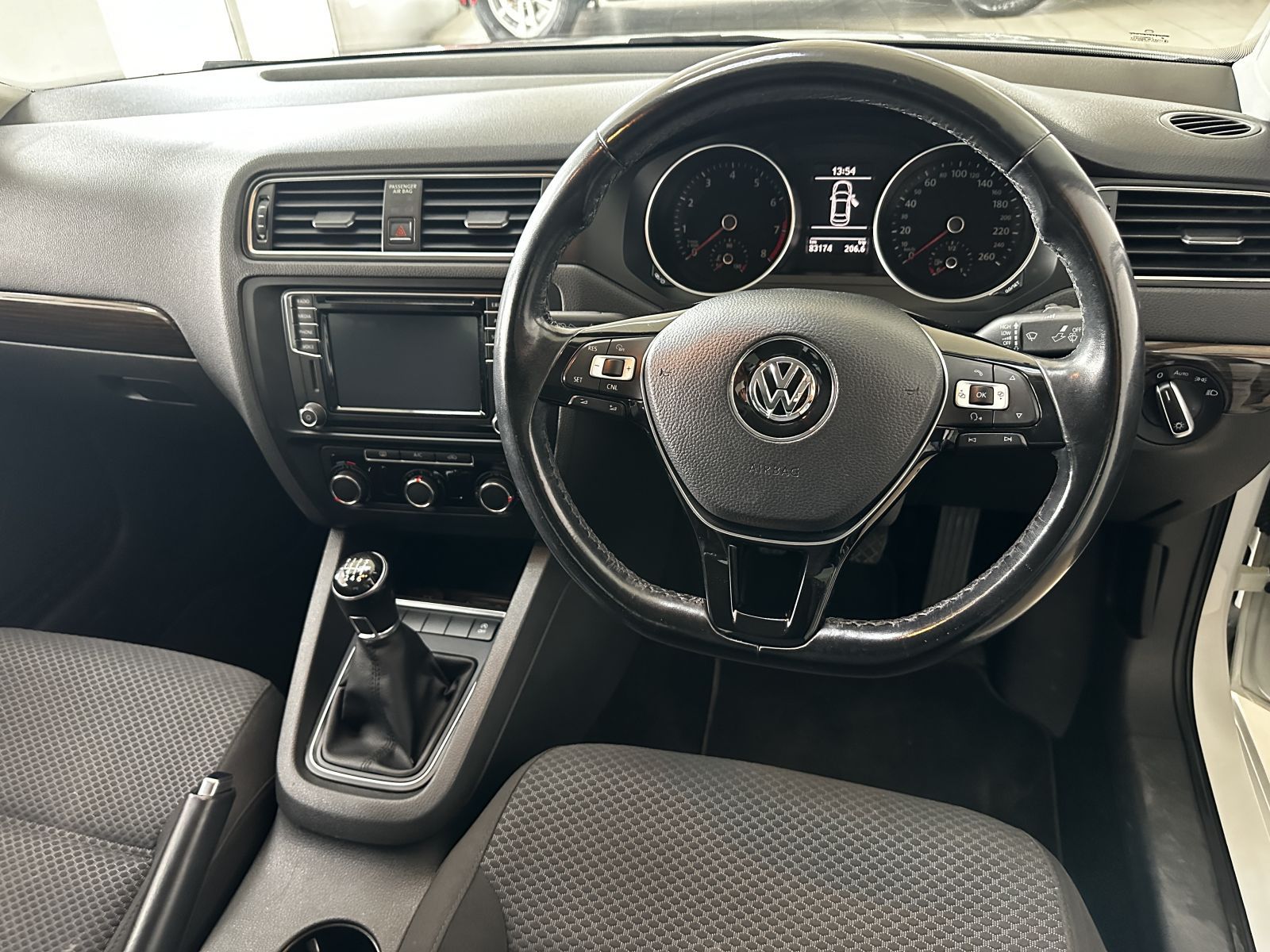 2018 Volkswagen Jetta photo 7