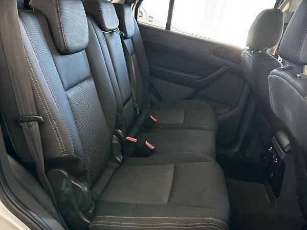 2018 Ford Everest photo 5