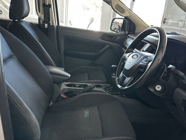 2018 Ford Everest photo 6
