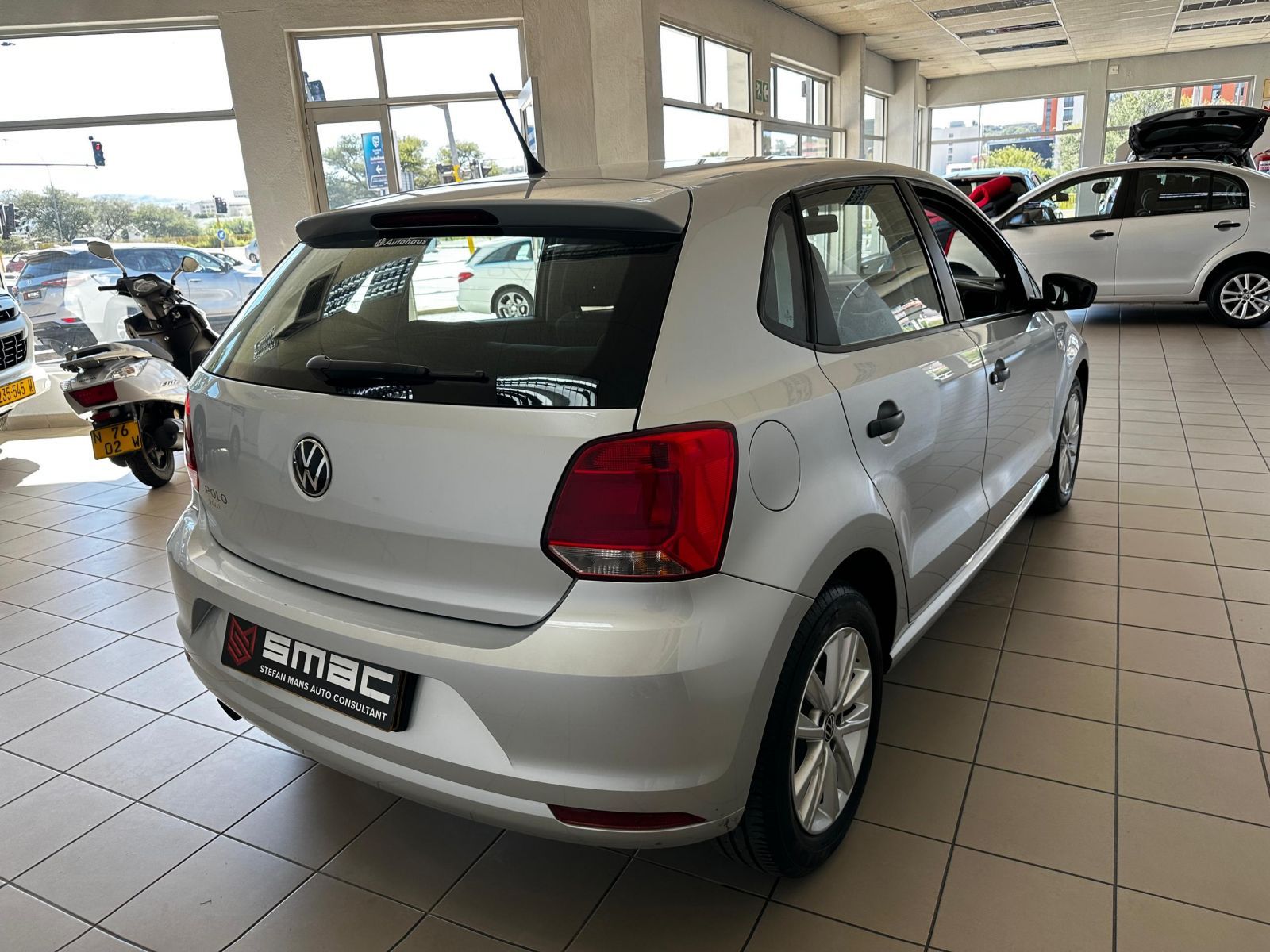 2024 Volkswagen Polo Vivo photo 3