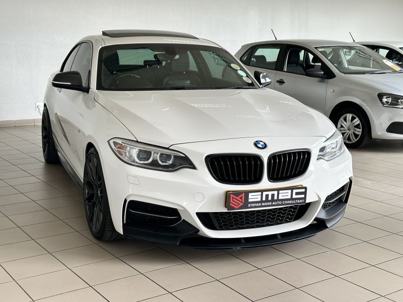 2017 BMW M Series photo 2
