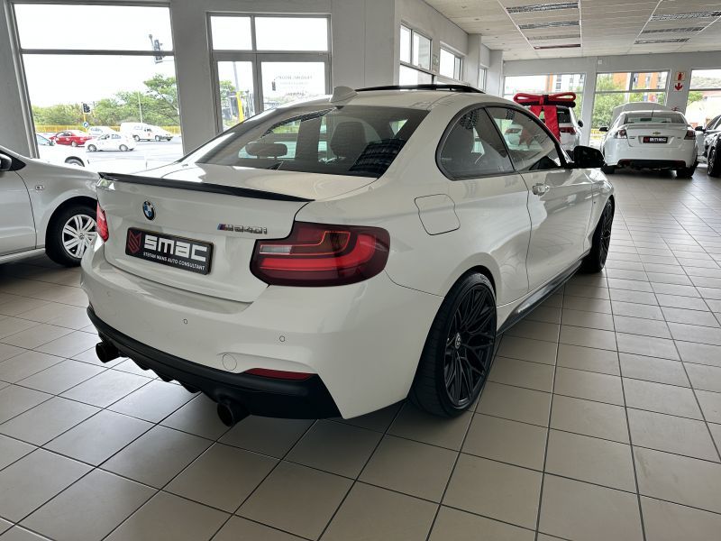 2017 BMW M Series photo 3