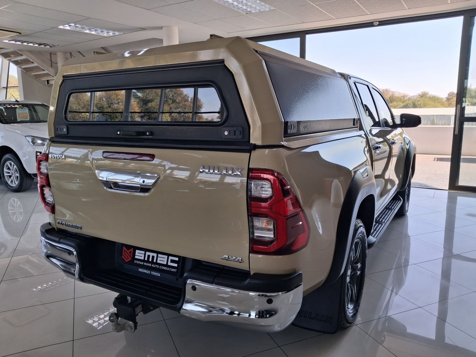 2022 Toyota Hilux photo 3