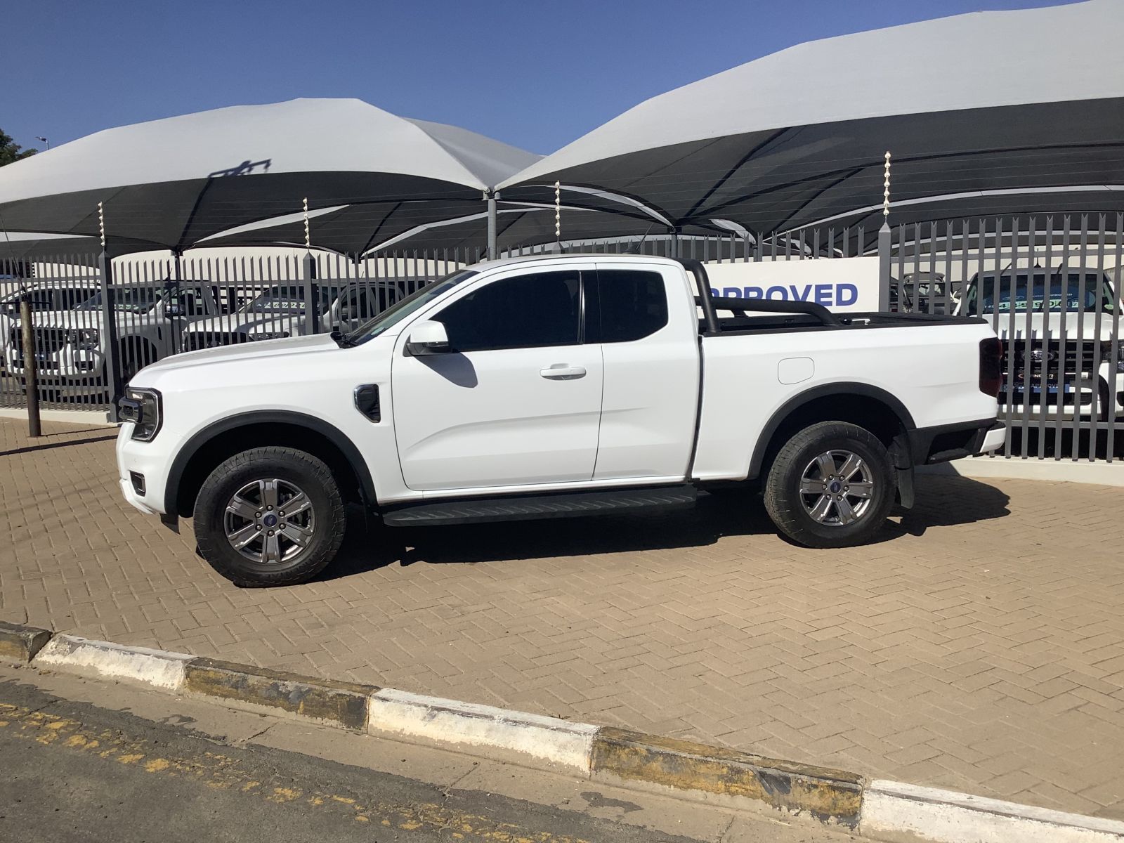 2025 Ford Ranger photo 1