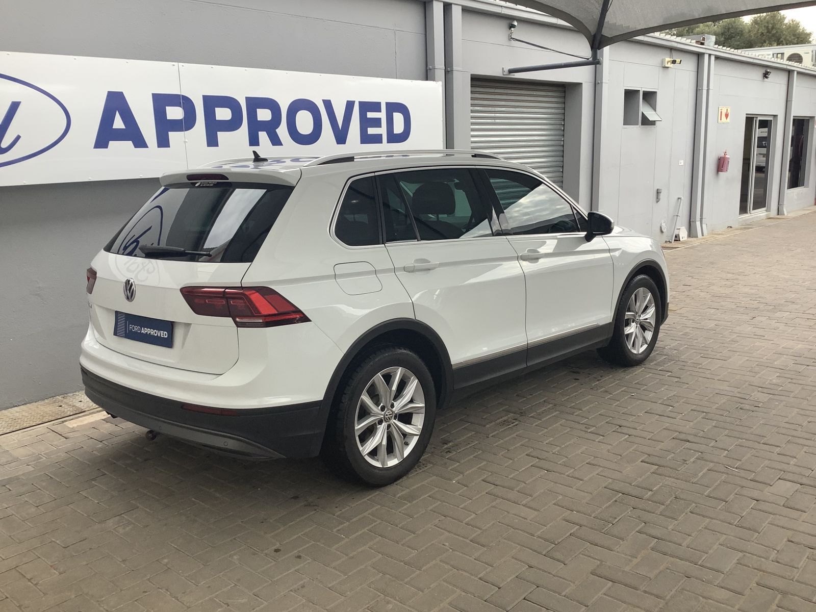 2019 Volkswagen Tiguan photo 5