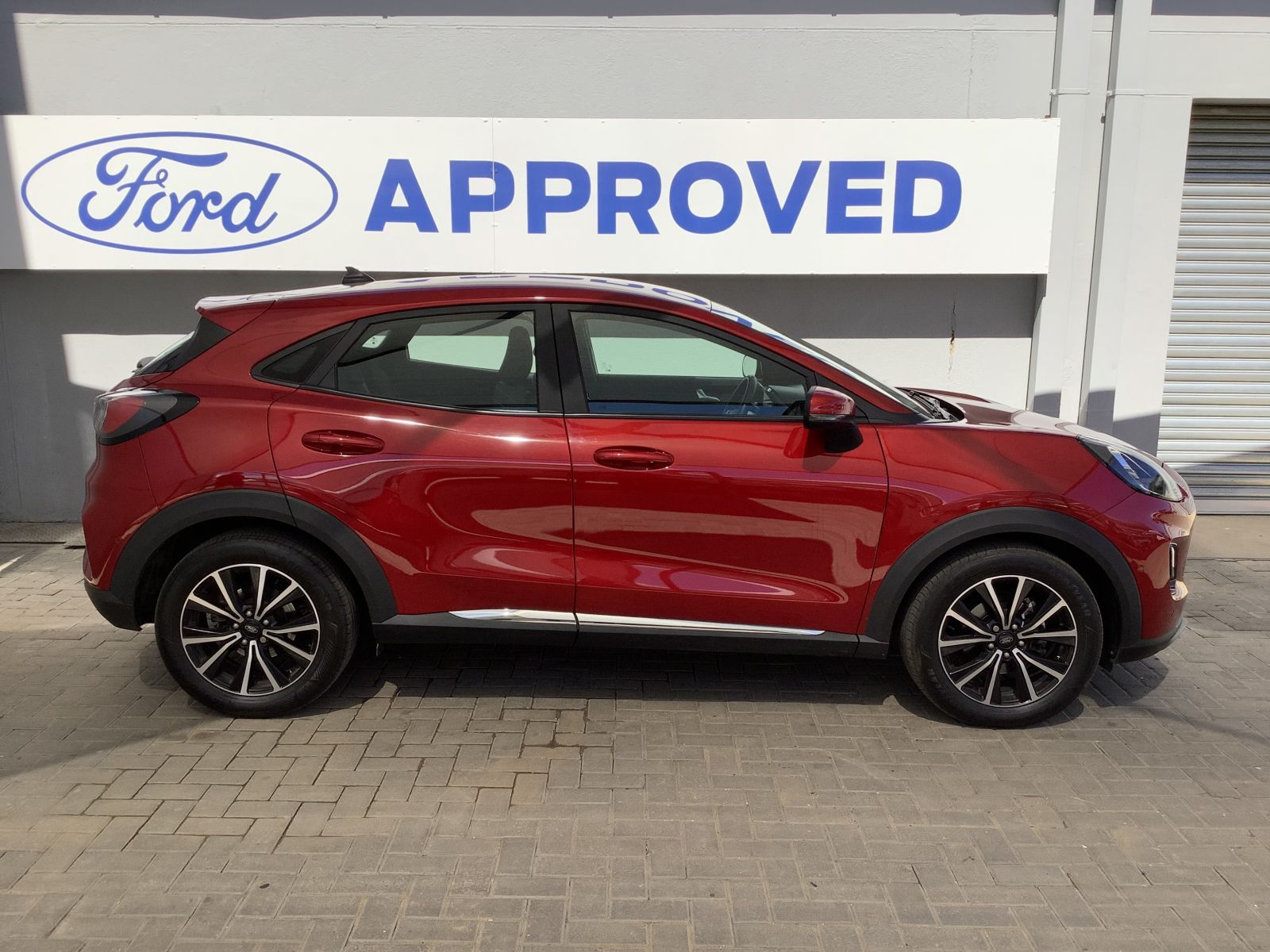 2023 Ford Puma photo 1