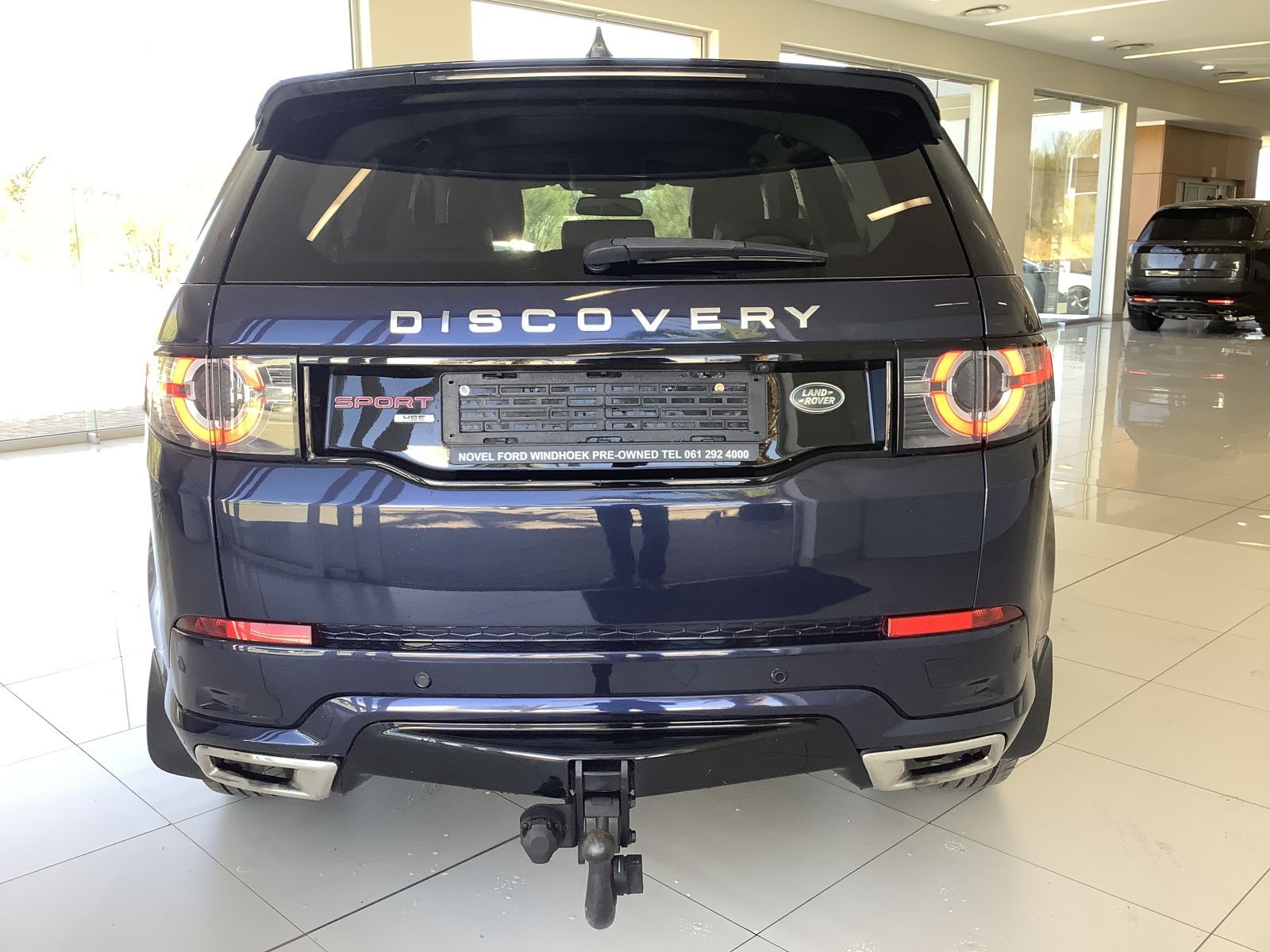 2018 Land Rover Discovery photo 5