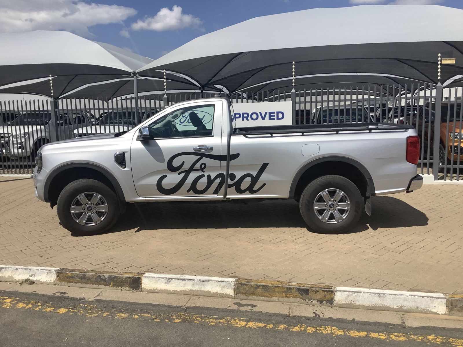 2024 Ford Ranger photo 1