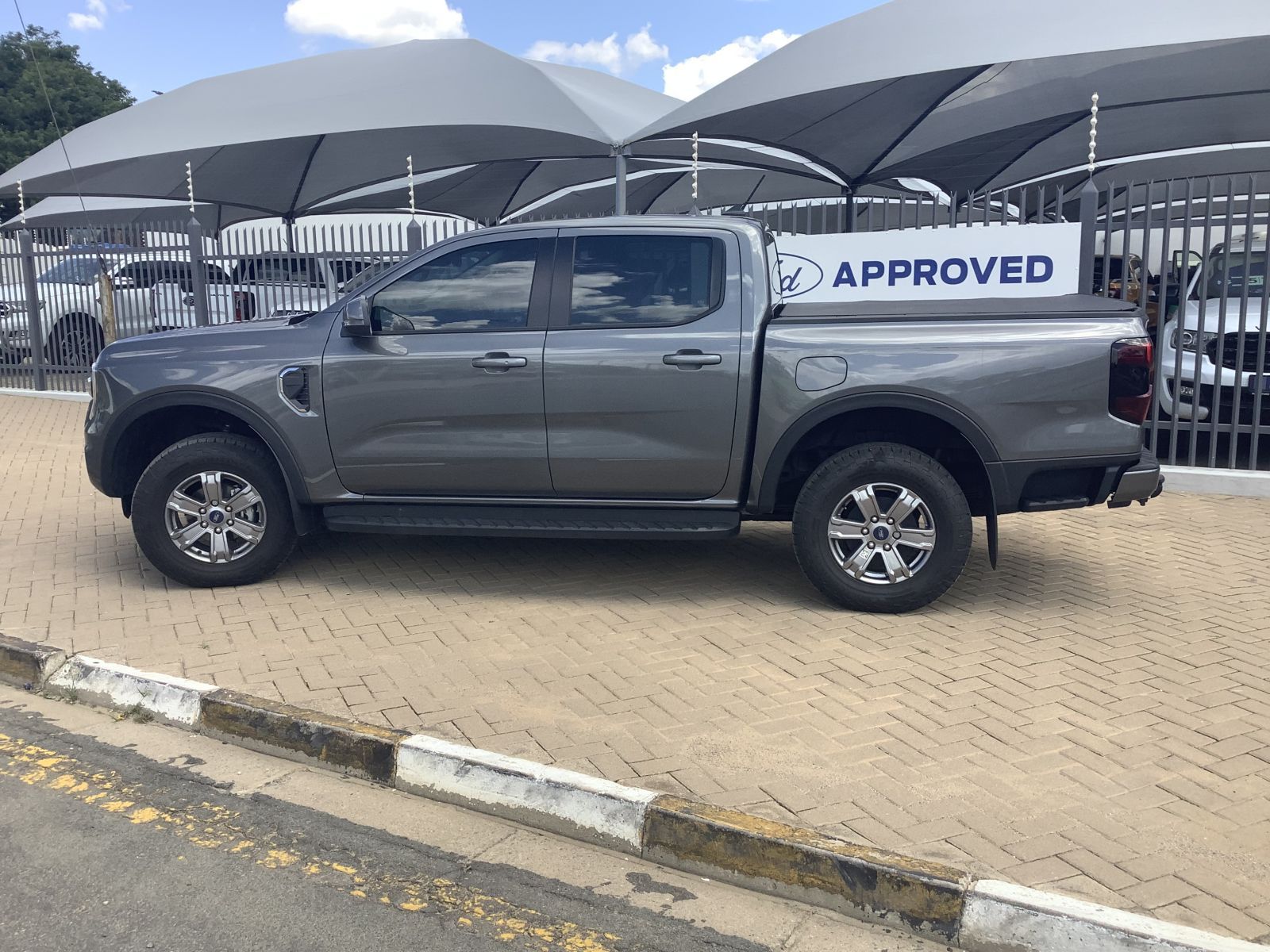 2024 Ford Ranger photo 1