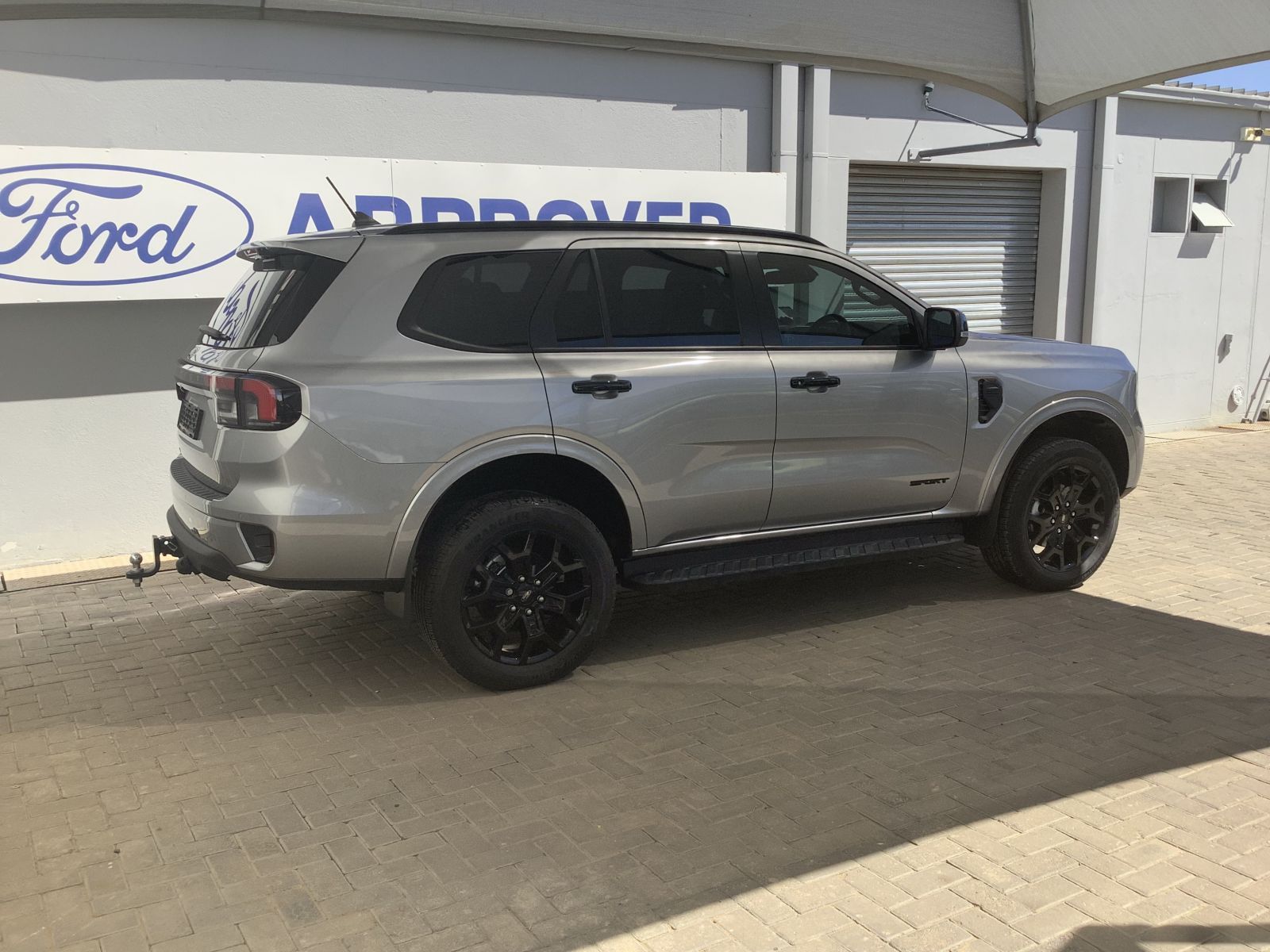 2024 Ford Everest photo 4