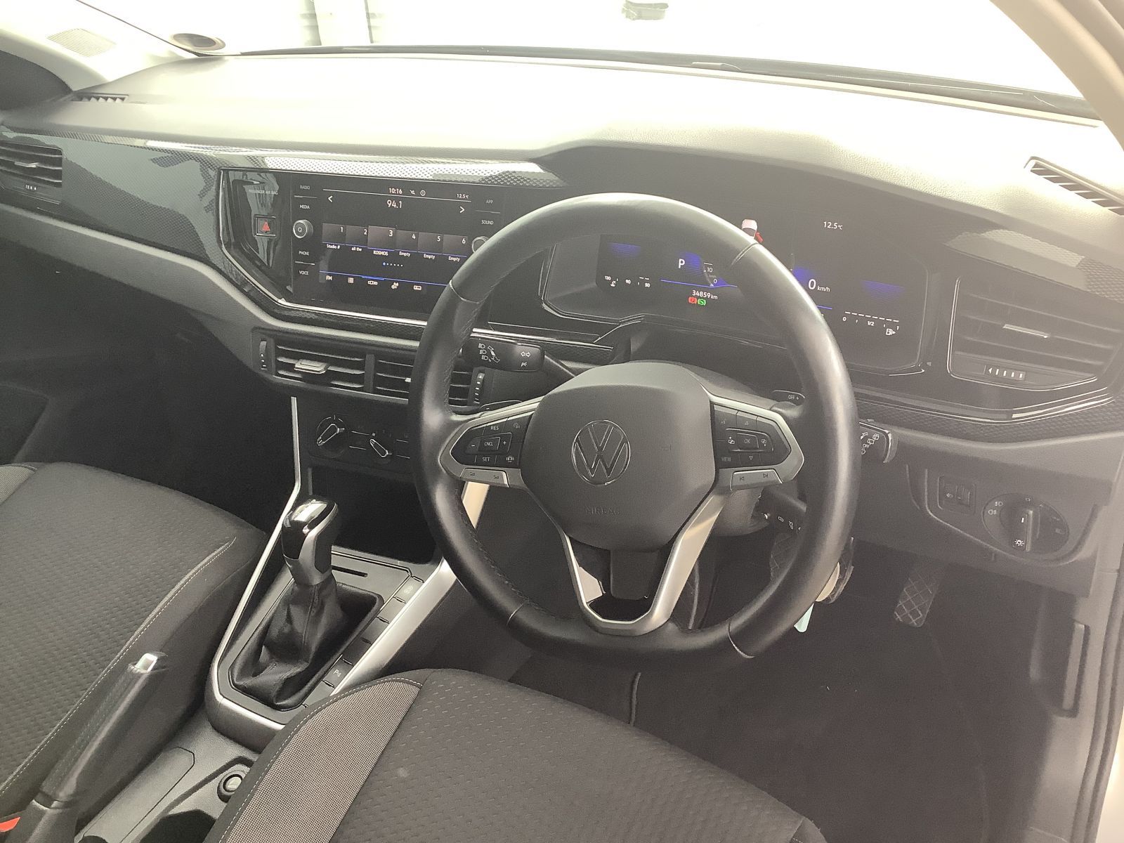2019 Toyota Hilux photo 5