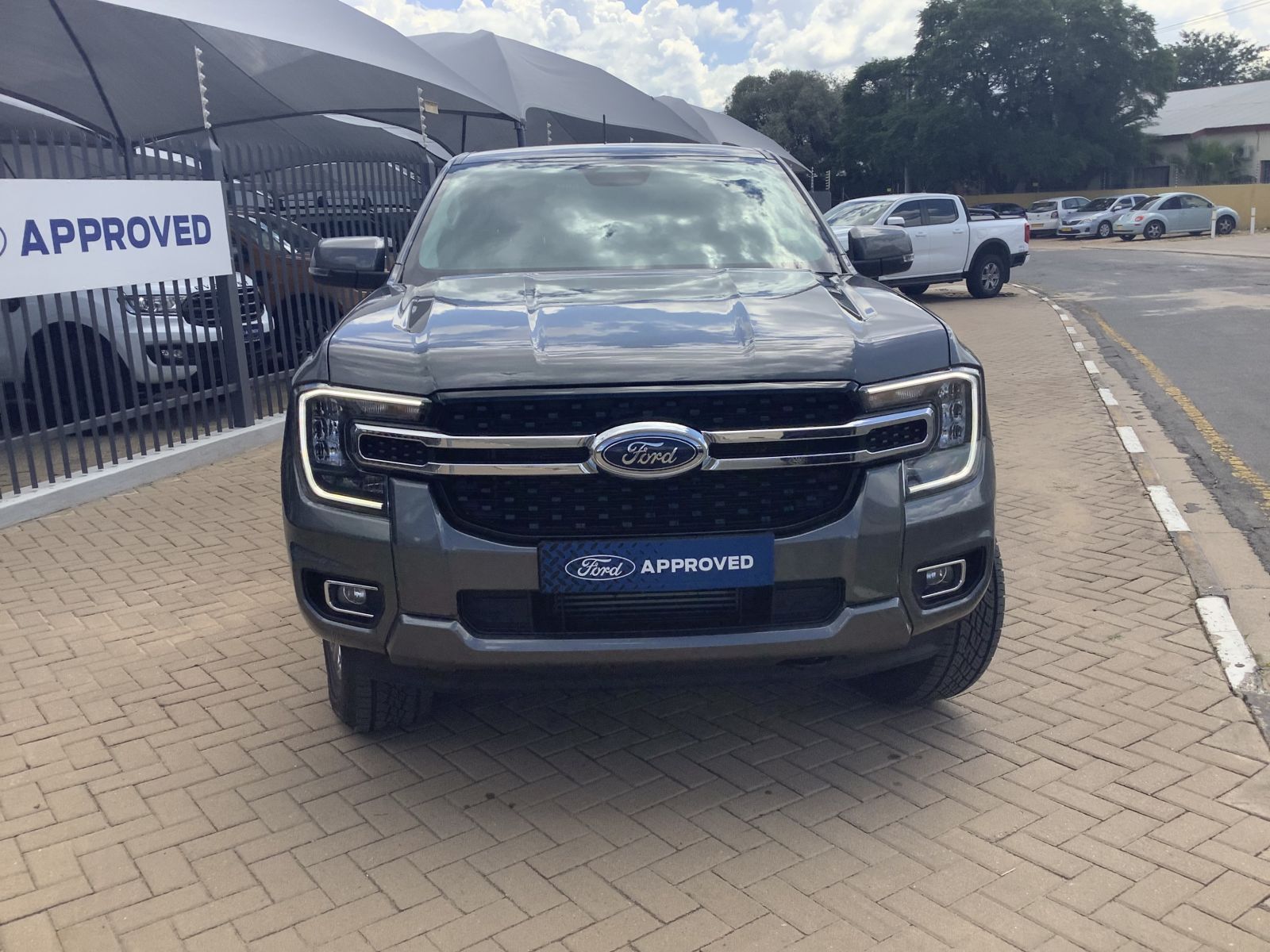 2024 Ford Ranger photo 2