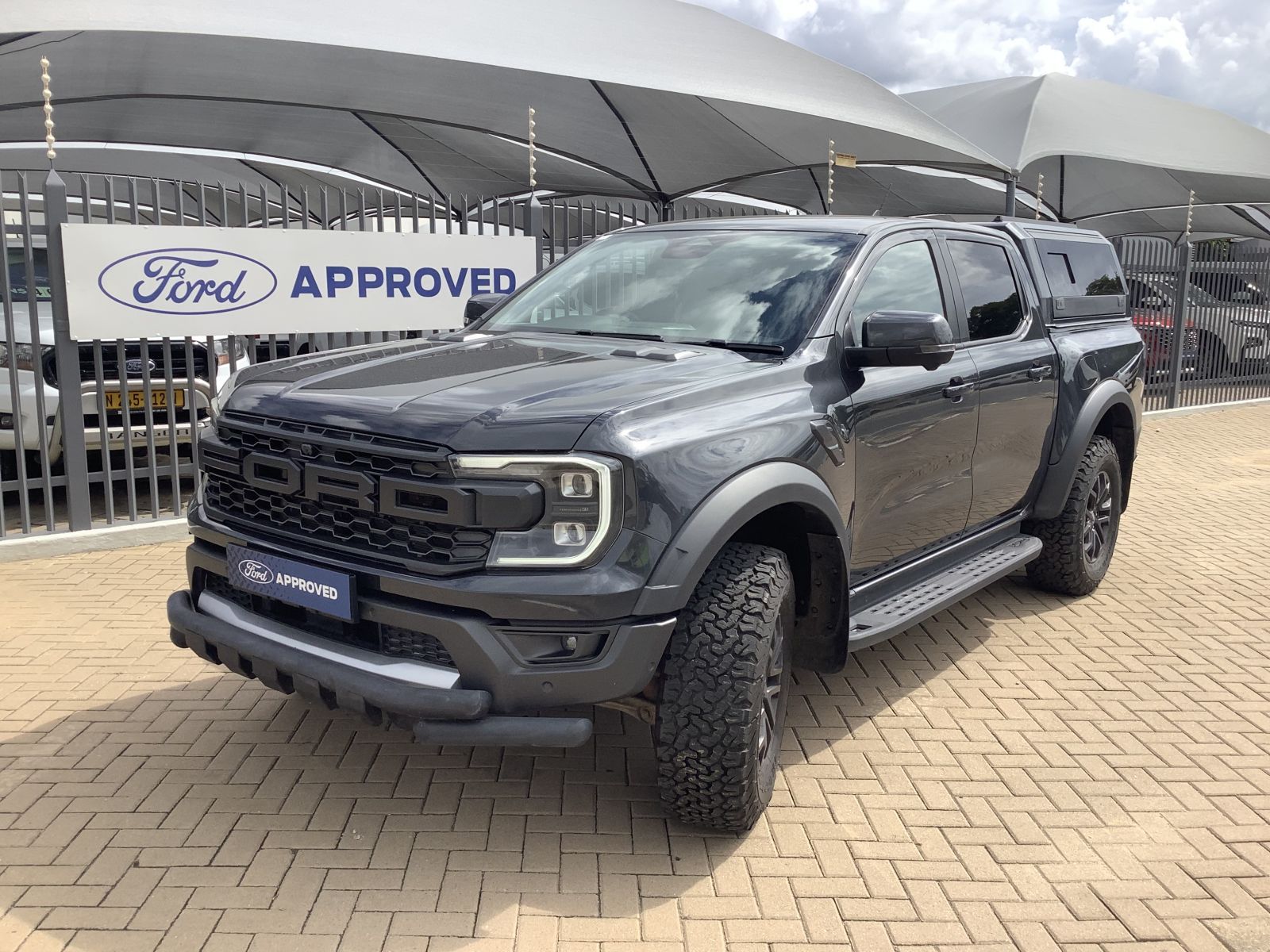 2023 Ford F-150 photo 2