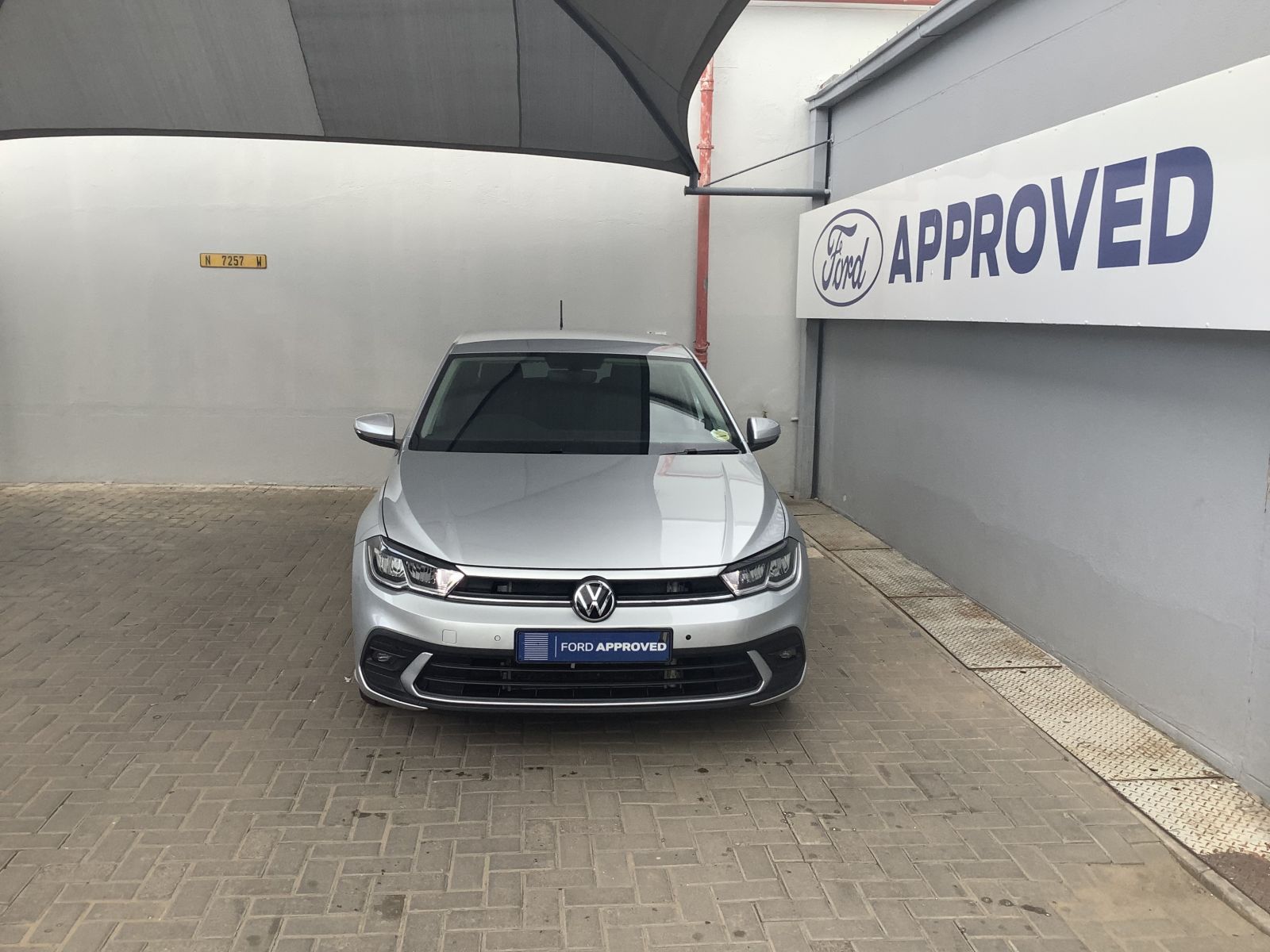 2024 Volkswagen Polo photo 2