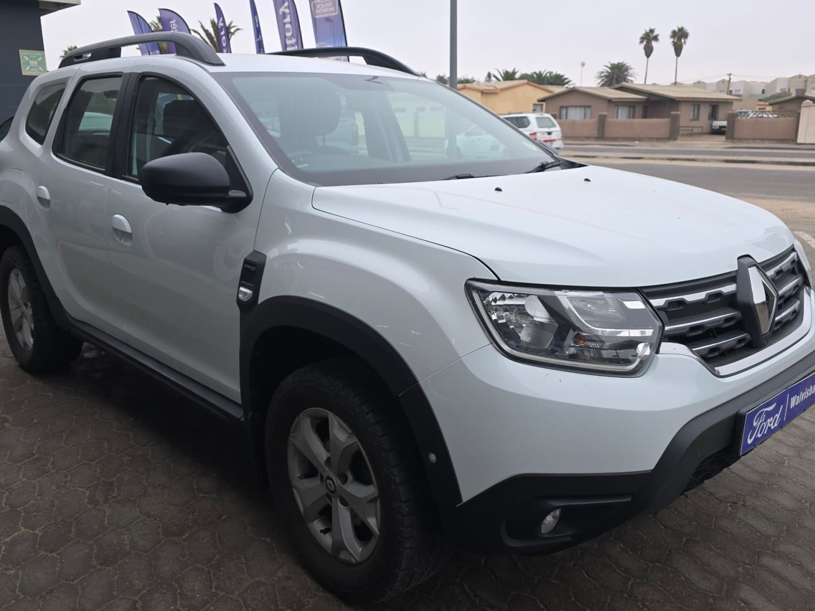 2020 Renault Duster photo 1