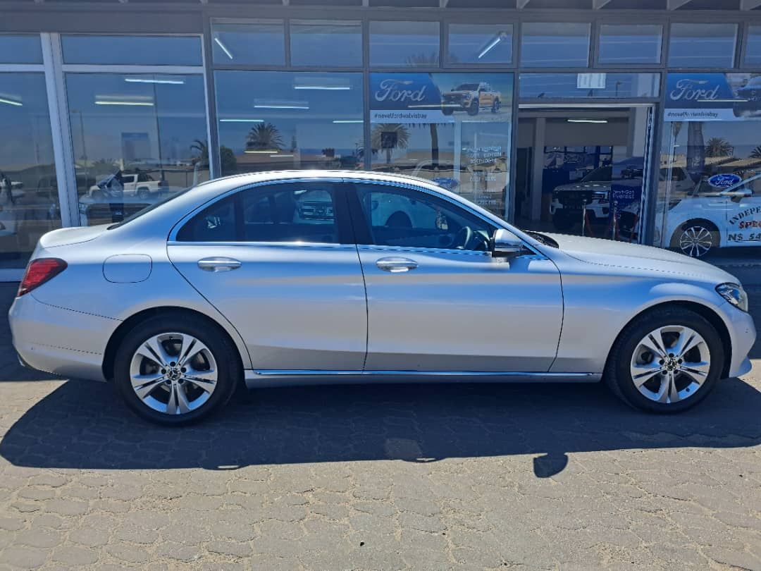 2021 Mercedes-Benz C Class photo 3