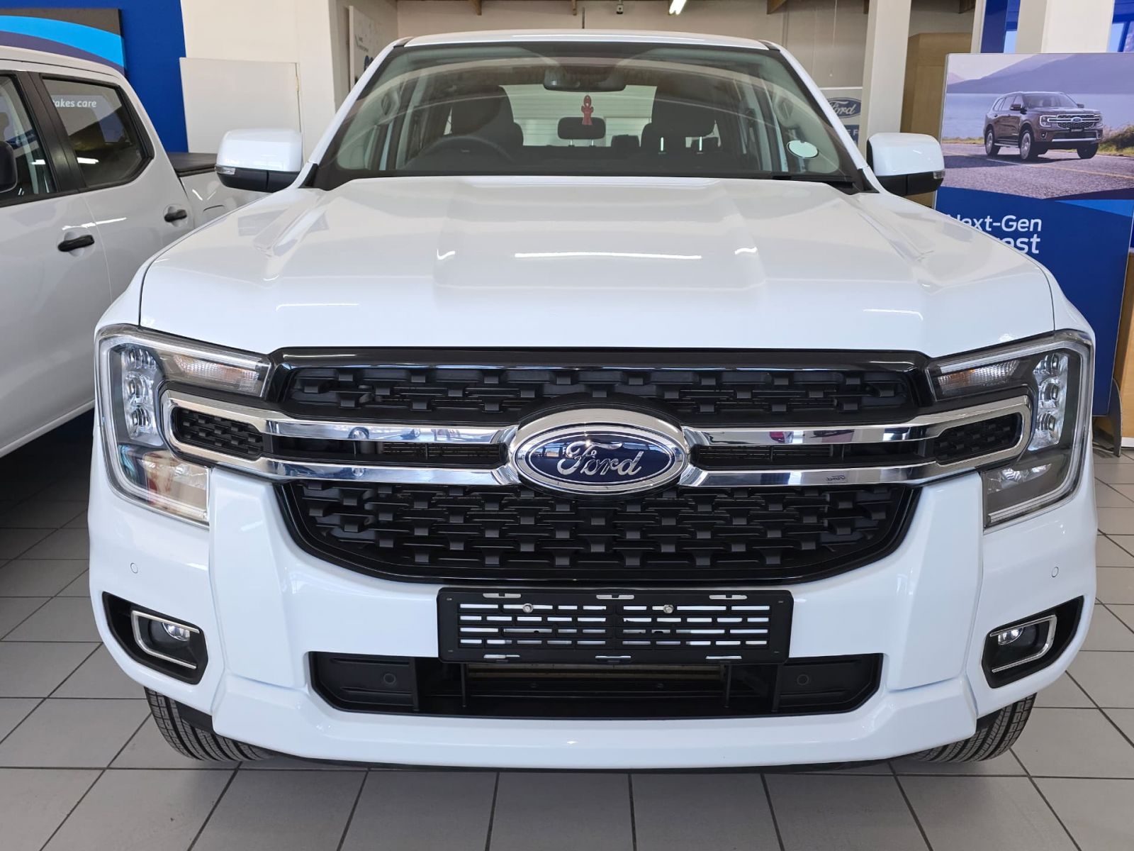 2025 Ford Ranger photo 1